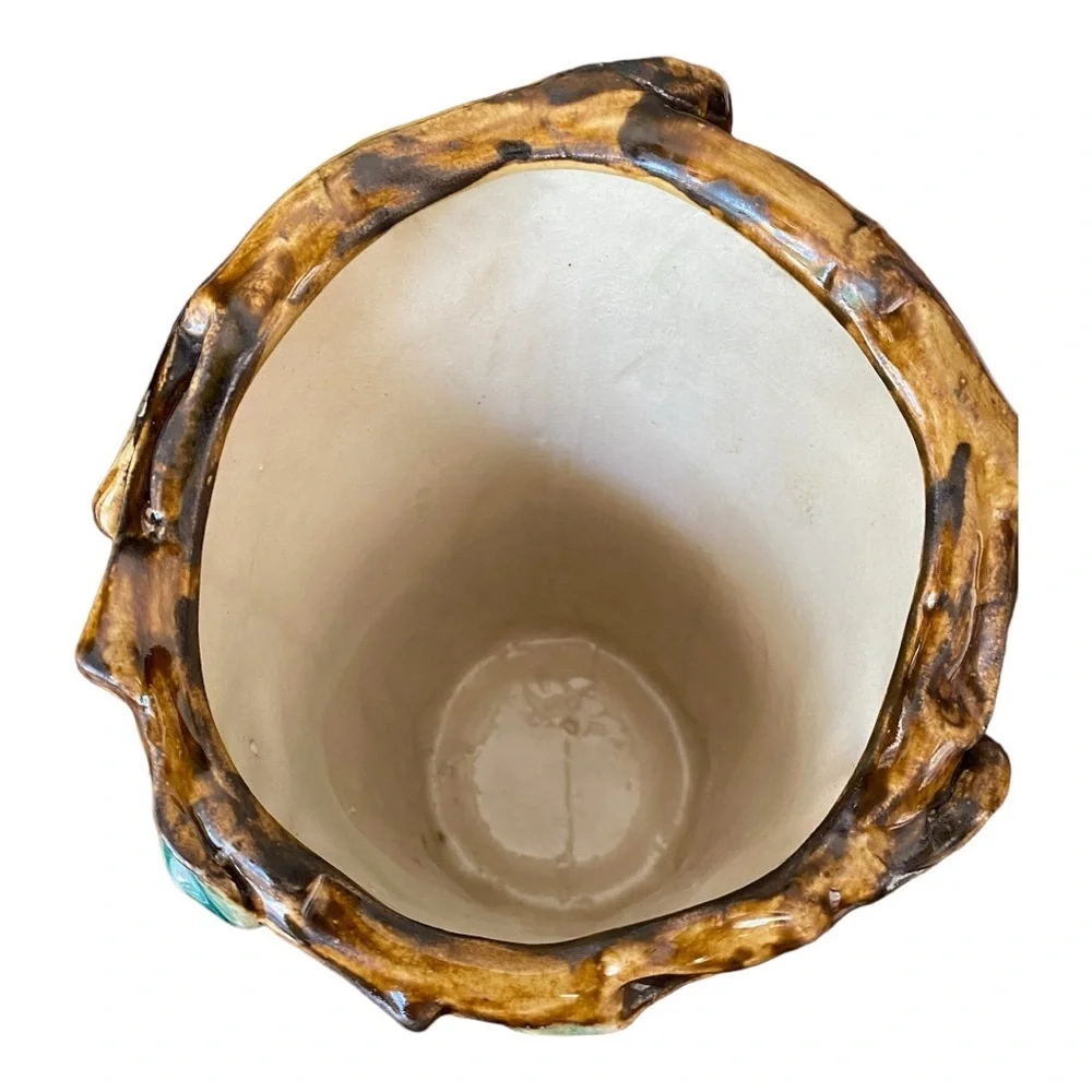 Antique Majolica Vase with many applied, high-relief details. - Picture 14 of 15